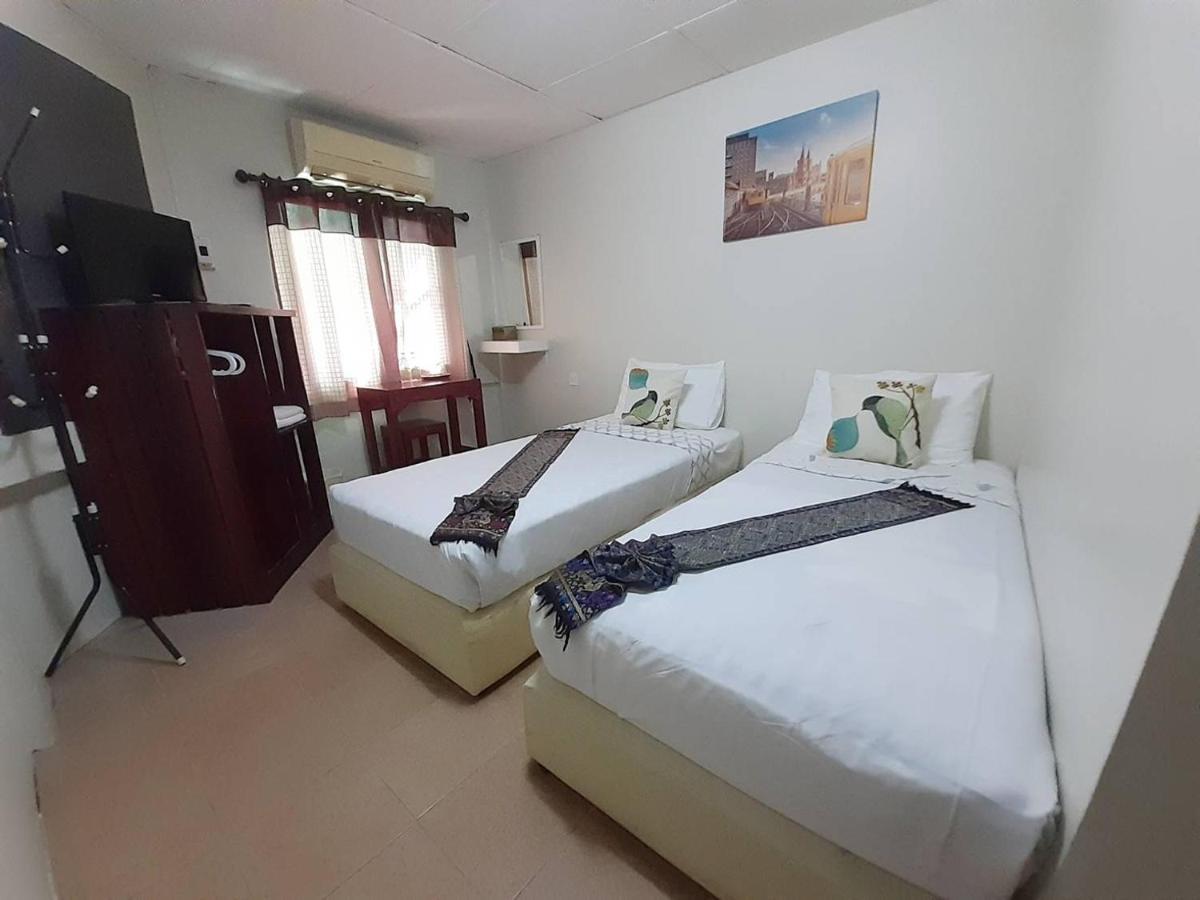 Born Guest House Чиангмай Экстерьер фото